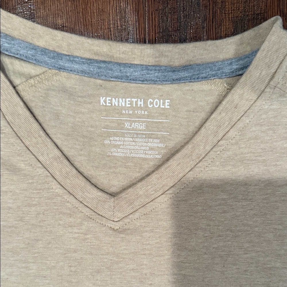 Kenneth Cole New York Beige V-Neck T-Shirt Men’s - Picture 2 of 3